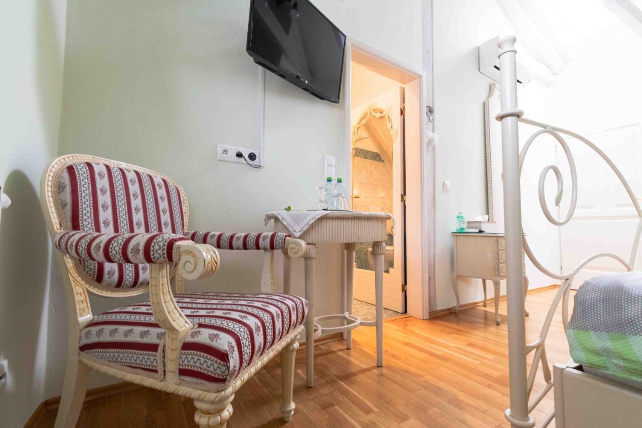 Na Kapucinske Hotel Mikulov Ngoại thất bức ảnh